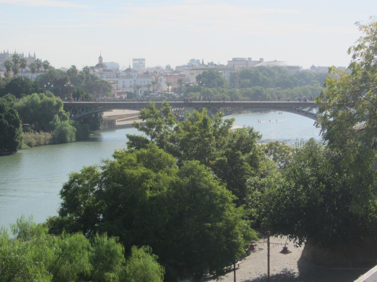 Trianabridgeviews Atico Con Vistas Al Puente De Triana Calle Castilla 38 Sevilla Eksteriør bilde
